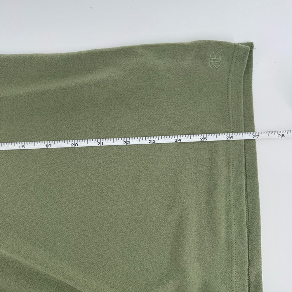 Banana Republic Split Neck Minimalist  Olive Green 3/4 Sleeve Top Large Office - Picture 6 of 10